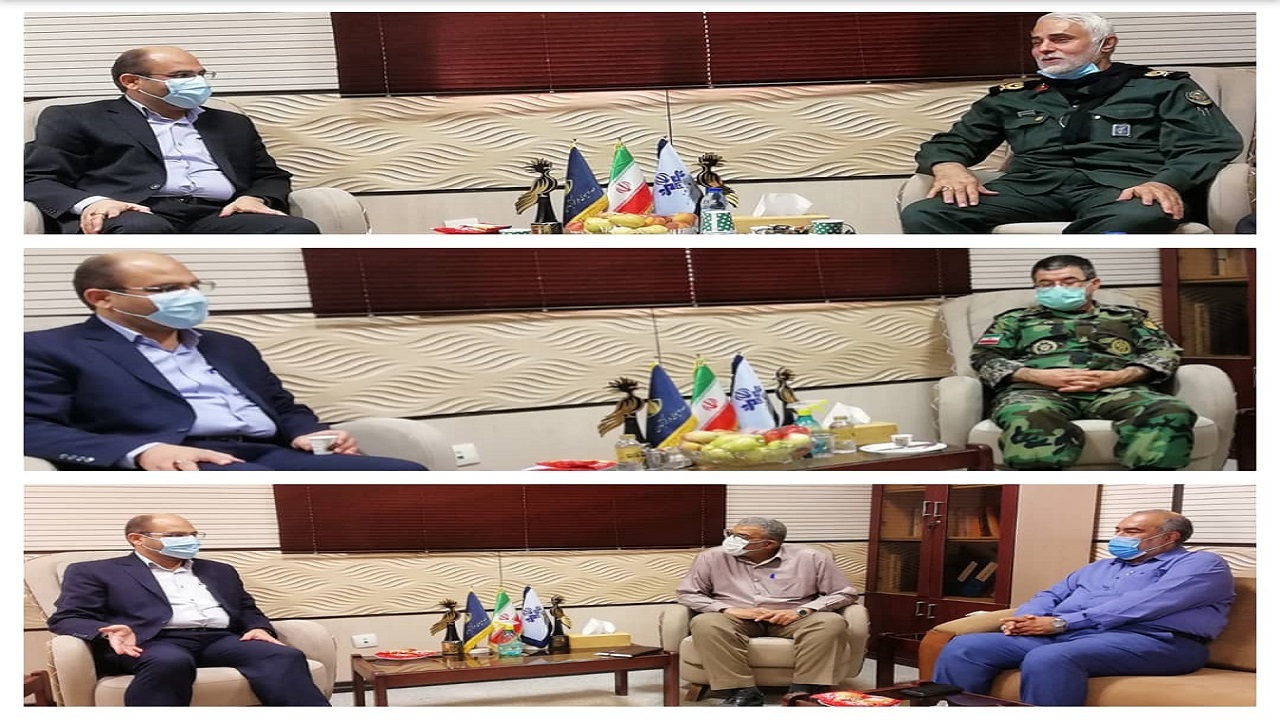 دیدار فرماندهان نظامی و مدیران فرهنگی با مدیر کل مرکز آبادان