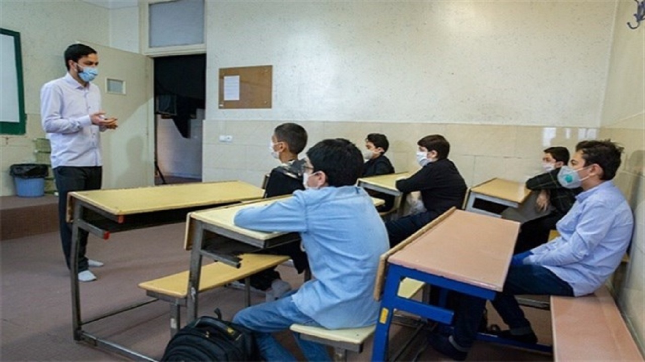 آمادگی آموزش و پرورش برای بازگشایی مدارس استان همدان در سال تحصیلی جدید