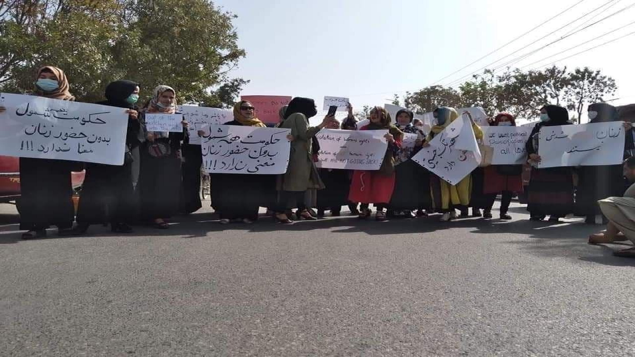 اعتراض زنان در مزار شریف: «حکومت فراگیر بدون حضور زنان معنی ندارد»