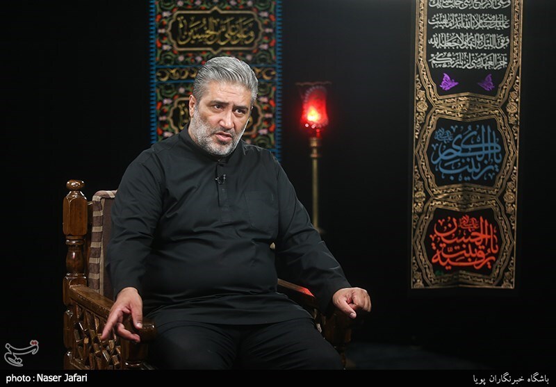 تاریخچه رژه عاشورایی شاه&zwnj;حسین گویان (شاخسی) به روایت کاظم غفارنژاد / چهارپایه&zwnj;خوانی آیین سنتی تهرانی&zwnj;ها در بازار