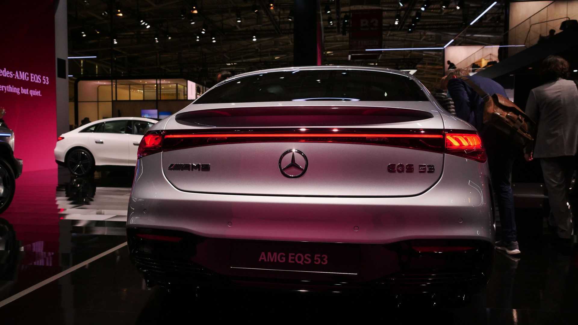 رونمایی از مرسدس  AMG EQS ۲۰۲۲ با ۷۵۱ اسب بخار در نمایشگاه مونیخ