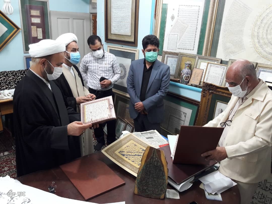حرم مطهر شاهچراغ (ع) قطب ترویج فرهنگ اصیل اسلامی باشد