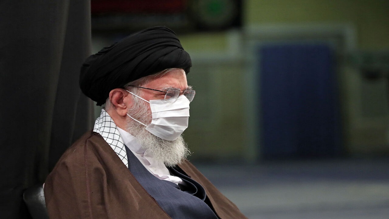 مراسم بزرگداشت مرحوم آیت‌الله حکیم از طرف رهبر معظم انقلاب