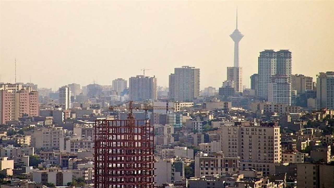 خدمت به مردم موضوعی سیاسی نیست/ تلاش ما دور کردن شهرداری از درآمد‌های ناپایدار است