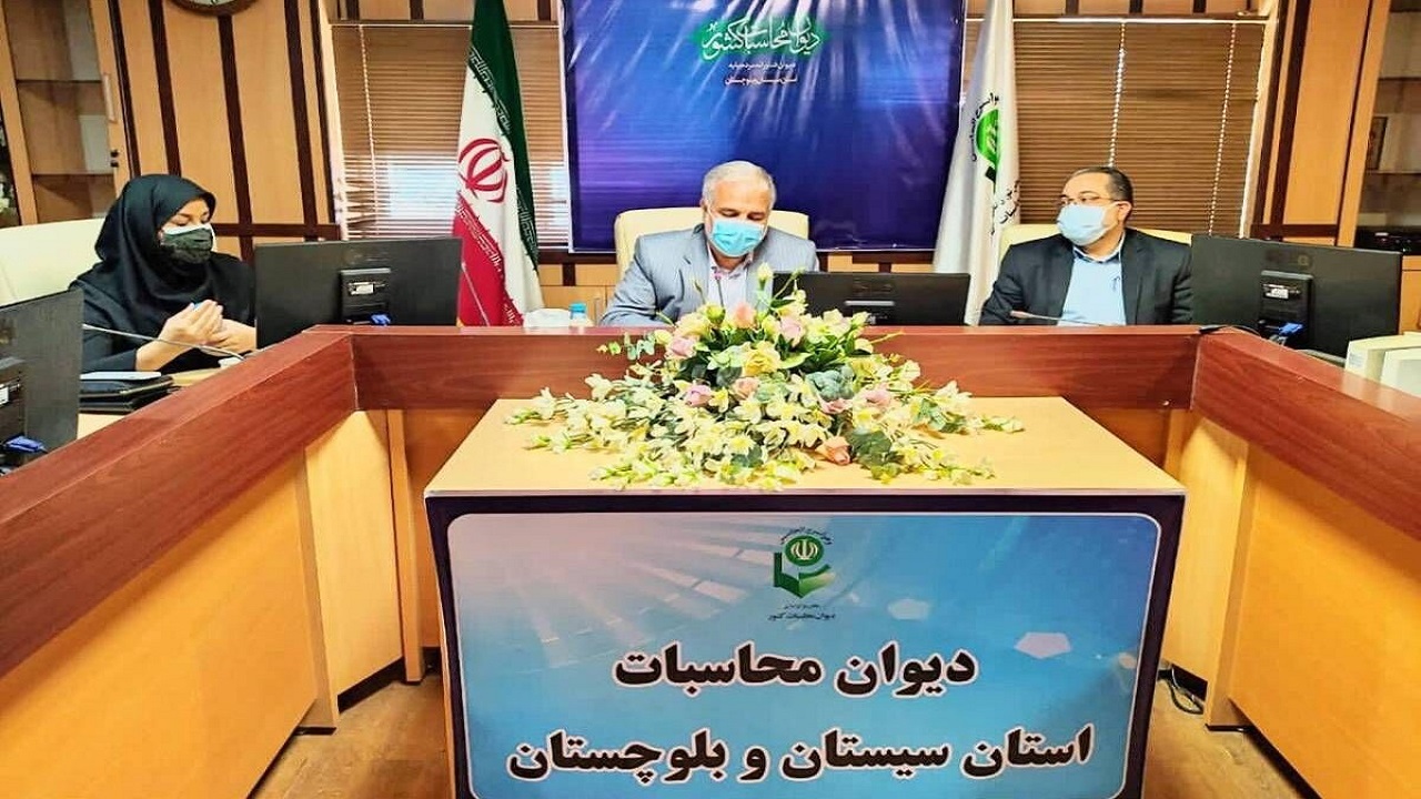 دستگاه‌های نظارتی مشاوری امین برای مدیران اجرایی باشند