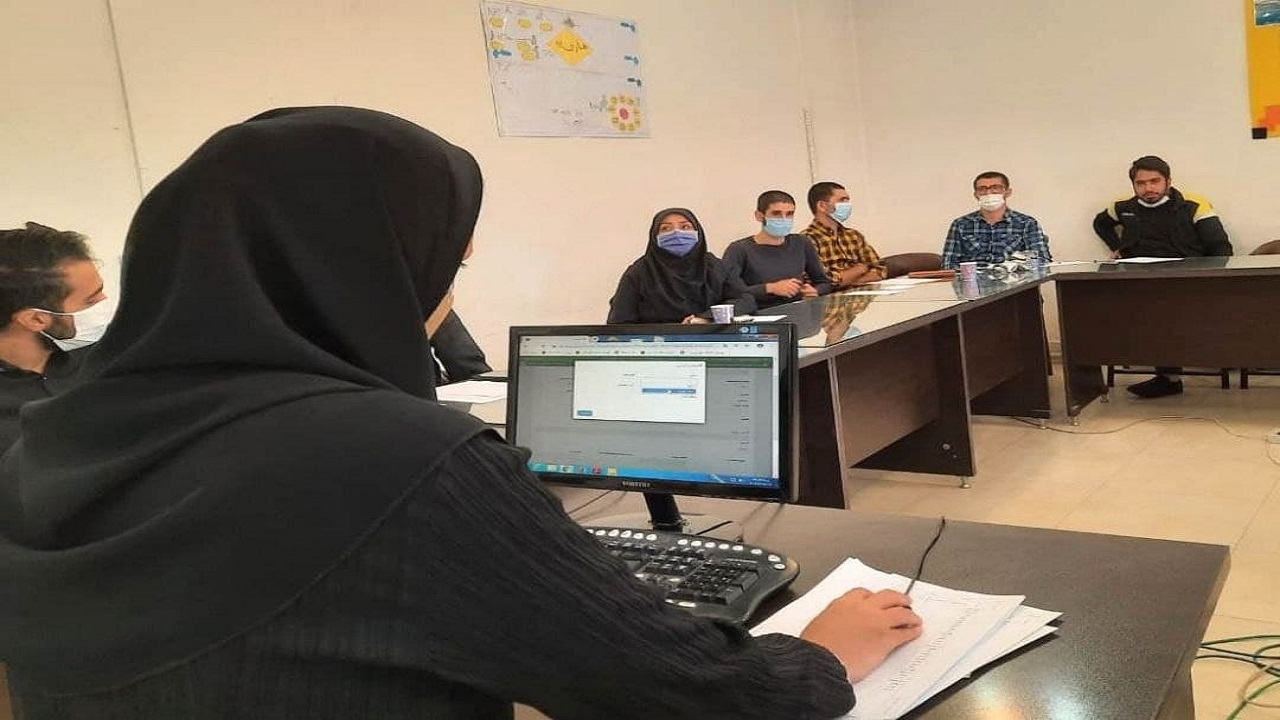 آموزش تخصصی به داوطلبان واکسیناسیون