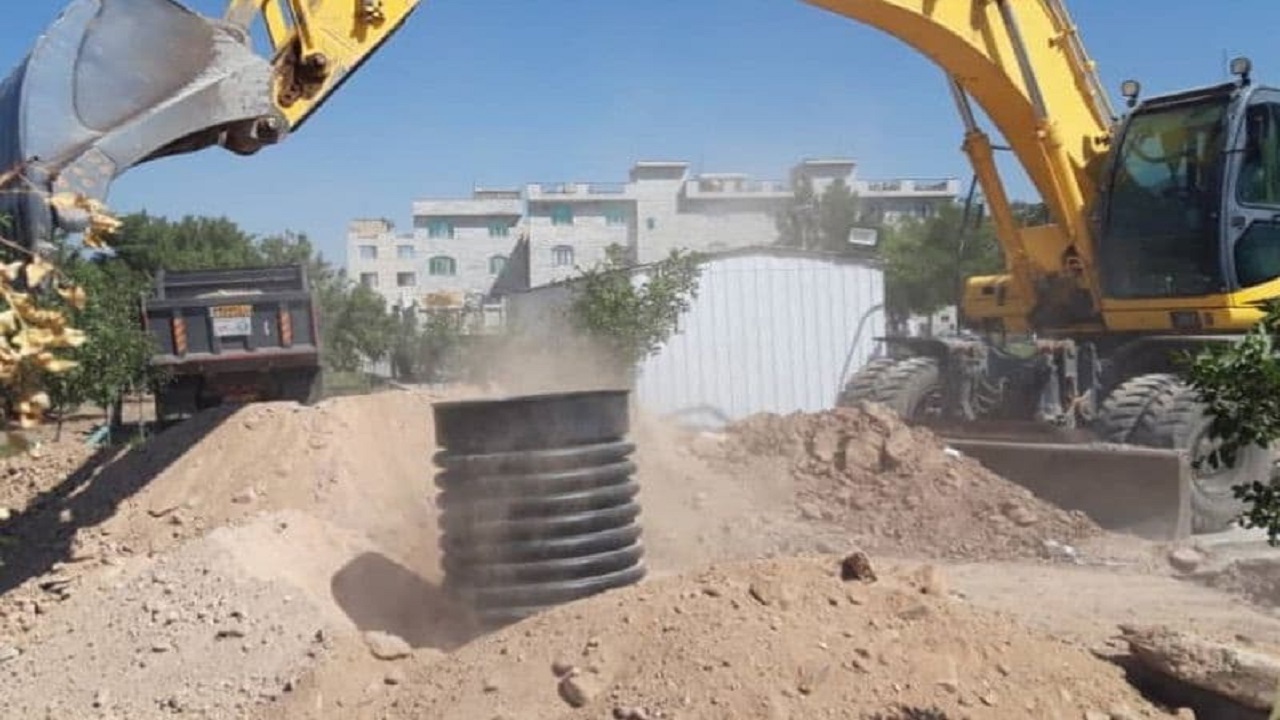 قنات آخوند مرمت و رفع خطر شد