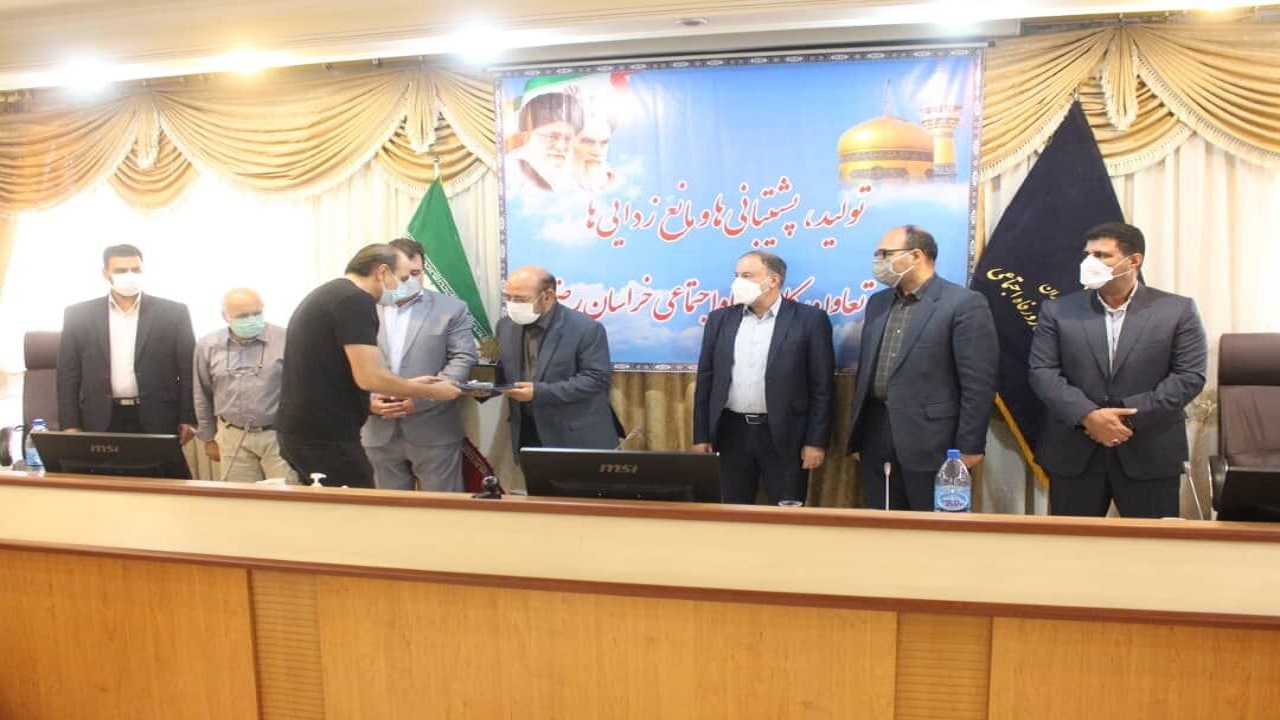 تجلیل از برگزیدگان جشنواره شعر تعاون در خراسان رضوی