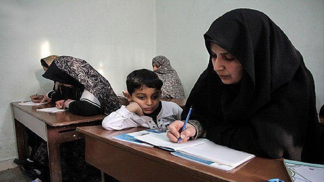 تعهد امسال سوادآموزی در چهارمحال و بختیاری ۴ هزار و ۵۰۰ نفر است