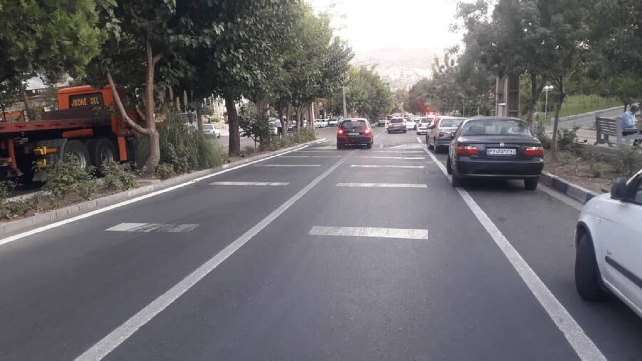 ۱۰ هزار متر از معابر منطقه یک خط‌کشی محوری شد