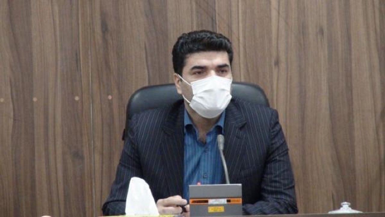 خدمت سرلوحه کار شورای شهر قرار گیرد