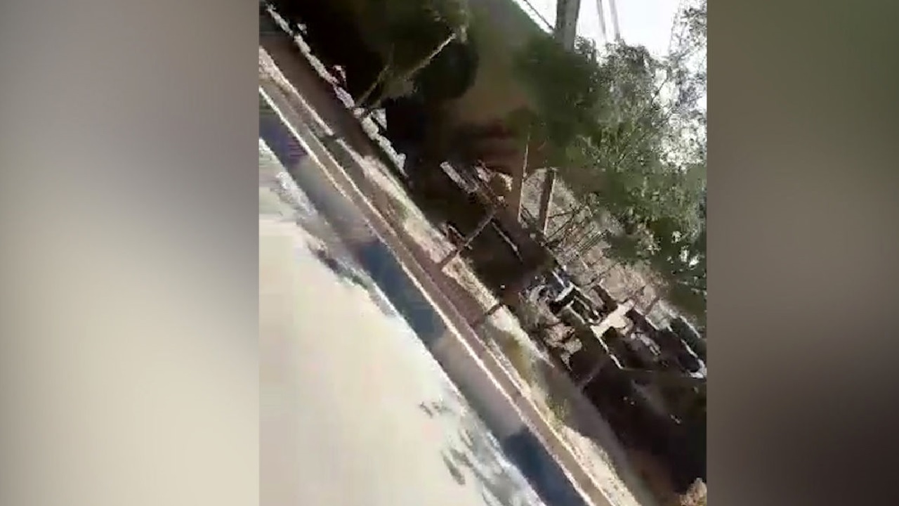 قطار نفت کش در شهر قدس از ریل خارج شد + فیلم
