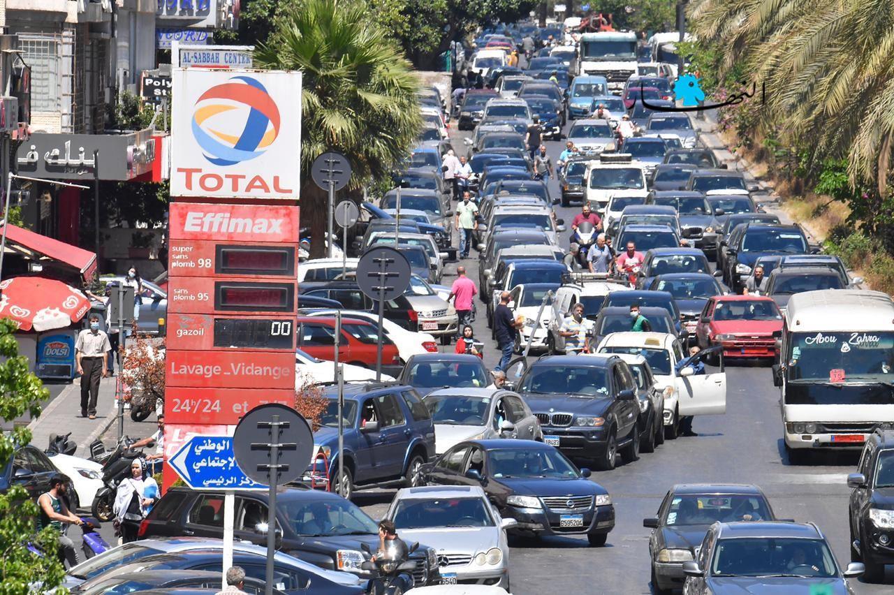 پشت پرده بحران سوخت در لبنان/ واکنش&zwnj;ها به واردات سوخت از ایران