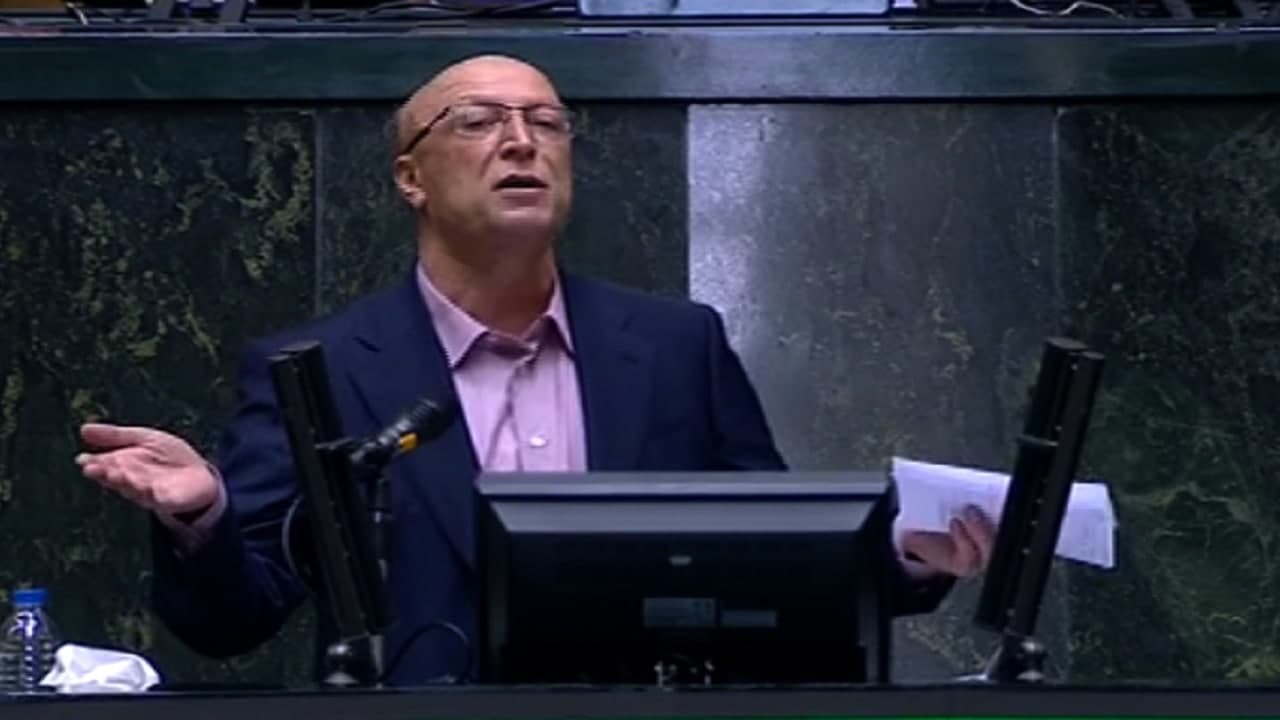 اجازه نداریم زحمات دانشمندان خود را زیر سوال ببریم/ شهید چمران و سردار سلیمانی الگوهای من هستند/ توسعه پارک‌های فناوری در برنامه هفتم دیده شود