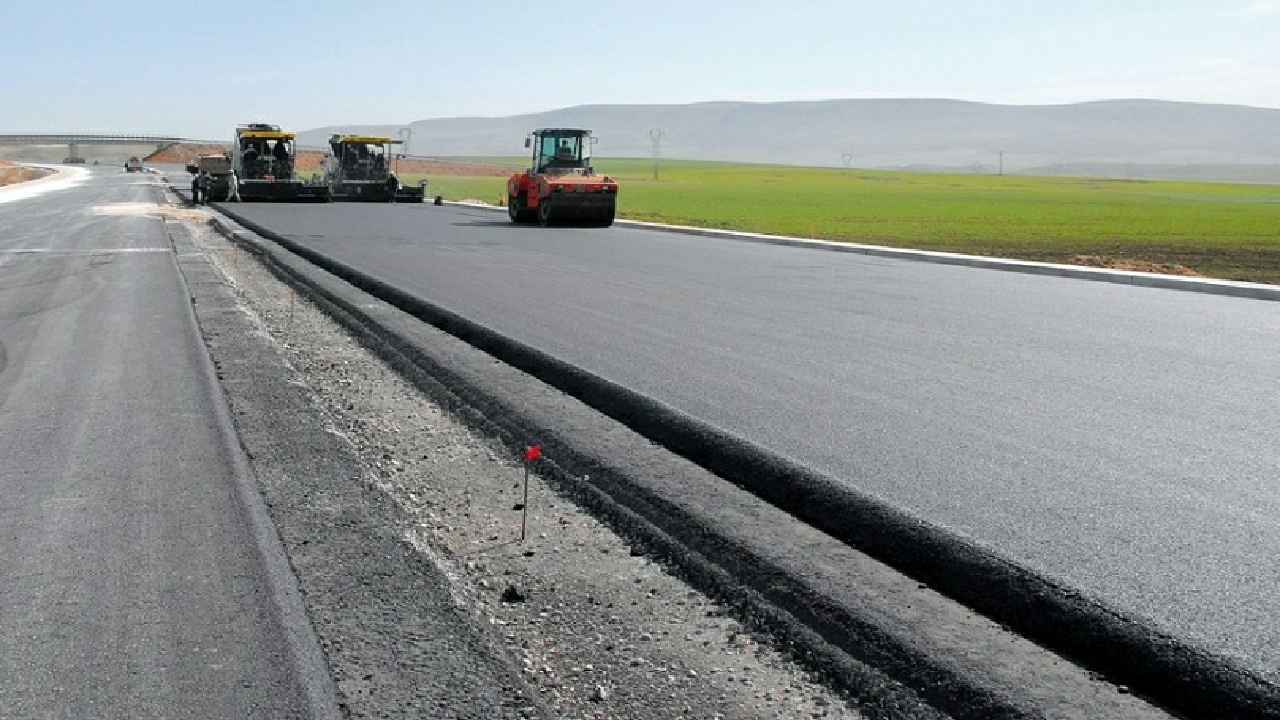 آسفالت روستاهای حومه غربی دهدشت از مهمترین مطالبات مردم است