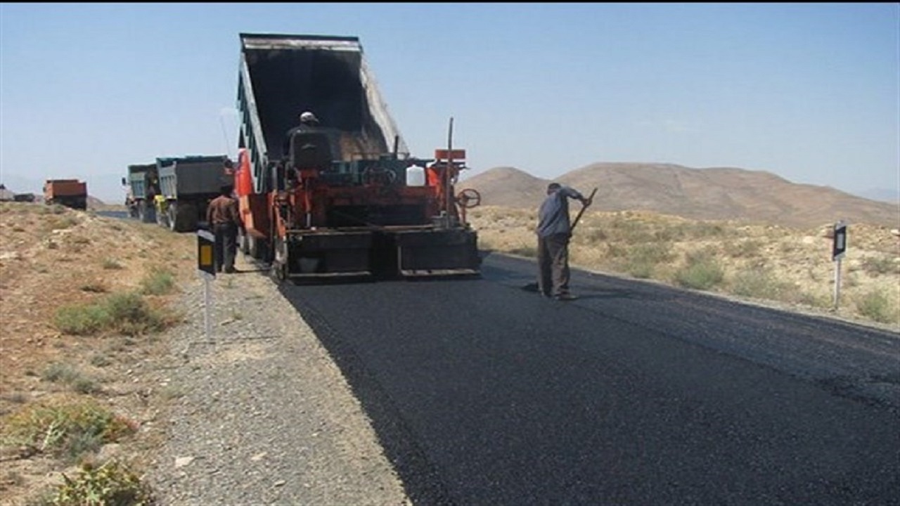 برخورداری ۱۷ روستای بخش صفائیه شهرستان خوی از راه مناسب آسفالته