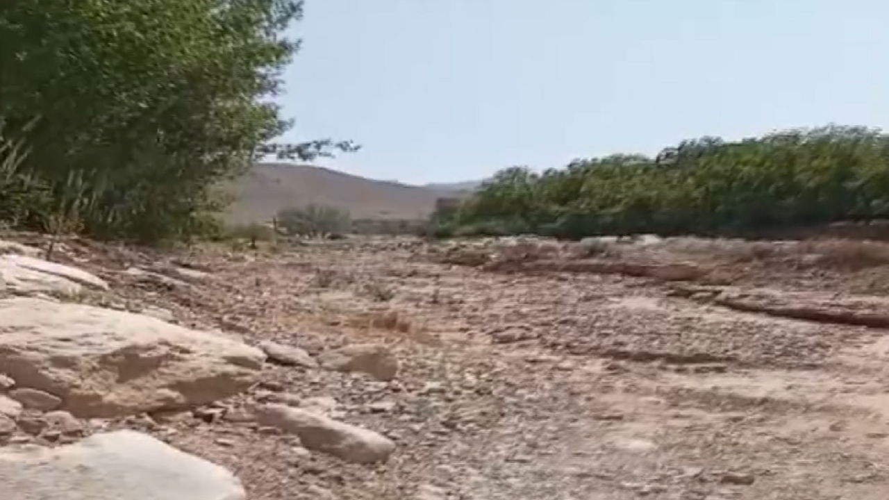 گلایه اهالی روستای ارسی از وضعیت نامناسب رودخانه  فصلی/آیامسئولین به فکر چاره نیستند؟