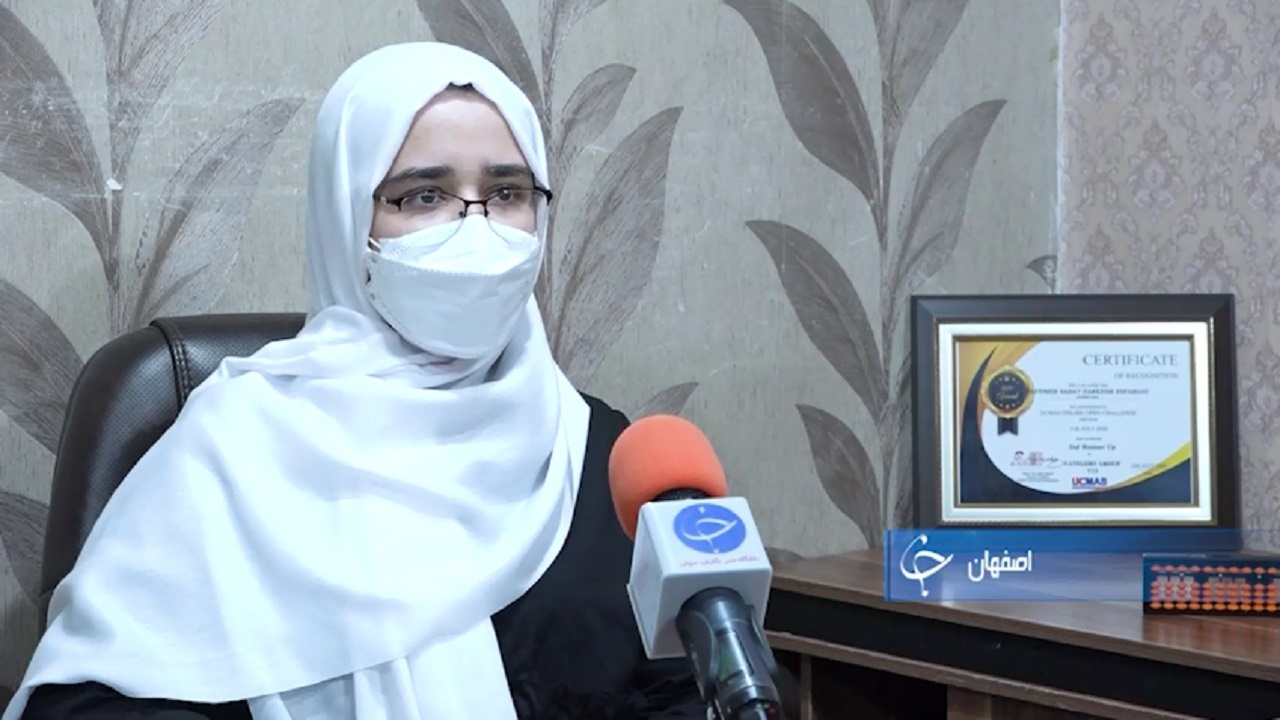 نوجوان اصفهانی قهرمان چرتکه جهان