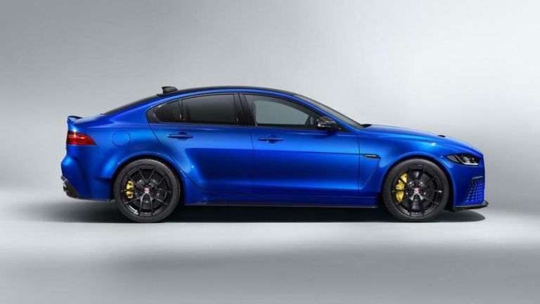  Jaguar XE SV Project ۸ Touring