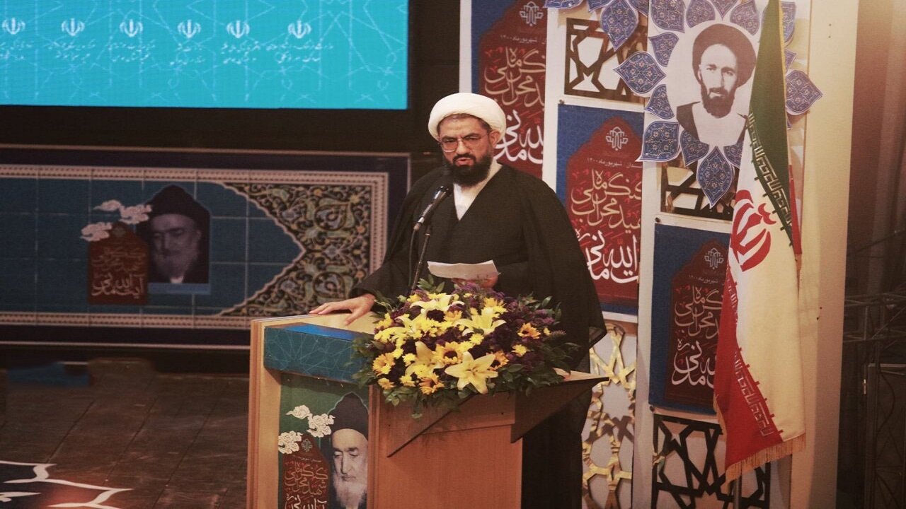 شهید مدنی شخصیتی عملگرا و پاسدار انسانیت بود
