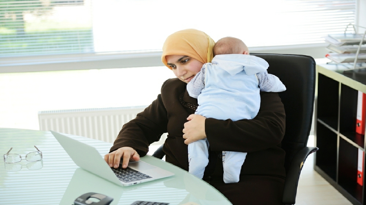 پرداخت دستمزد زنان‌ شاغل باردار افزایش یافت