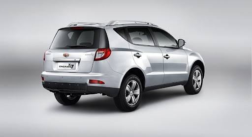 جیلی امگرند X7 مقایسه جیلی امگرند X7 با فردا SX6 + مشخصات فنی