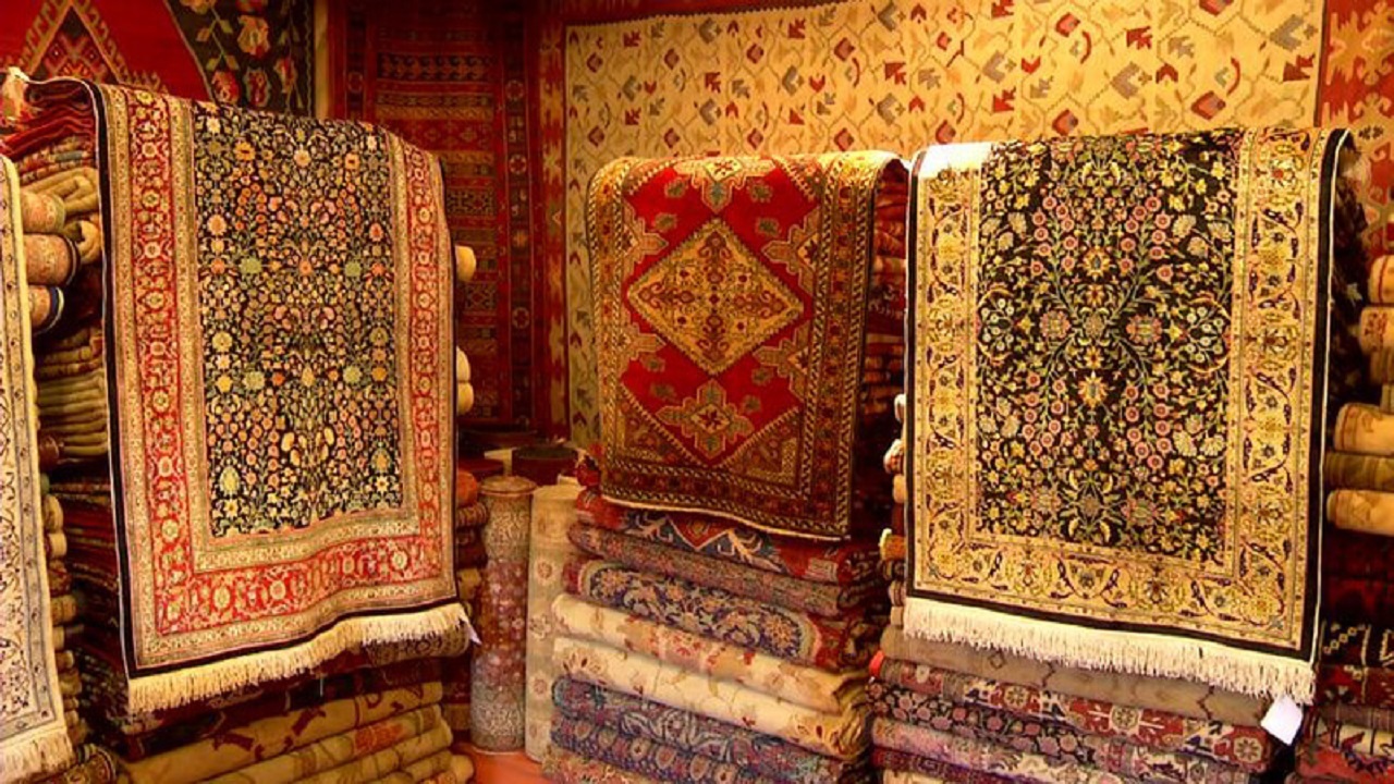قرارگیری حوزه فرش در مسیر گرانی کالا‌ها