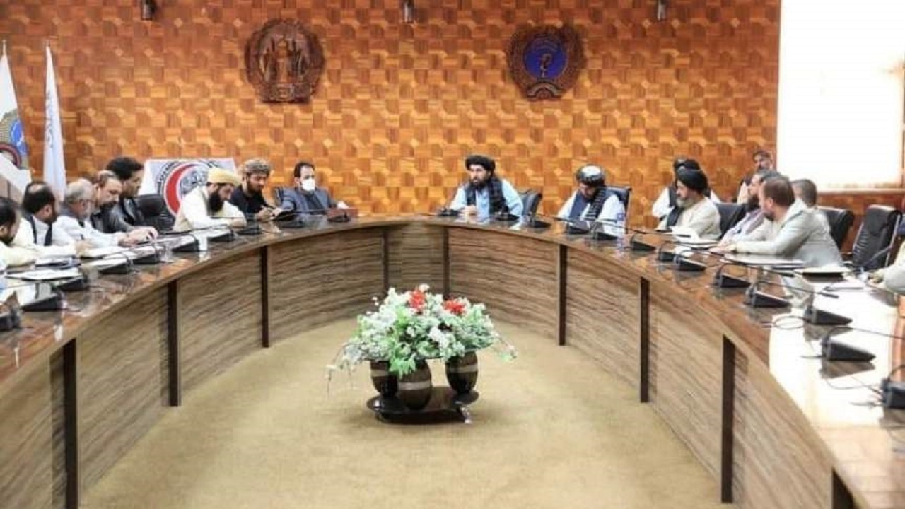 طالبان چالش های مراکز صحی را بررسی کردند