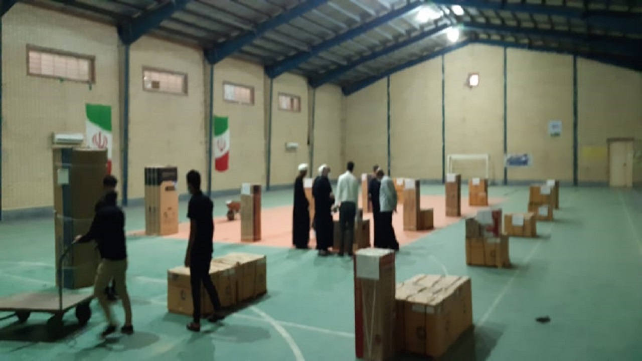 تجهیز مدارس و مساجد شادگان با کمک بنیاد علوی