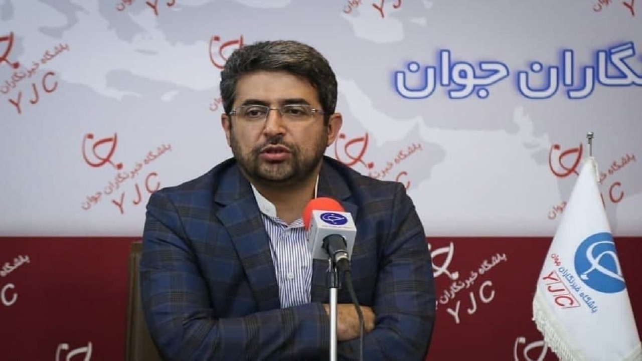 هنرمند معاون ارتباطات دفتر رئیس‌جمهور شد