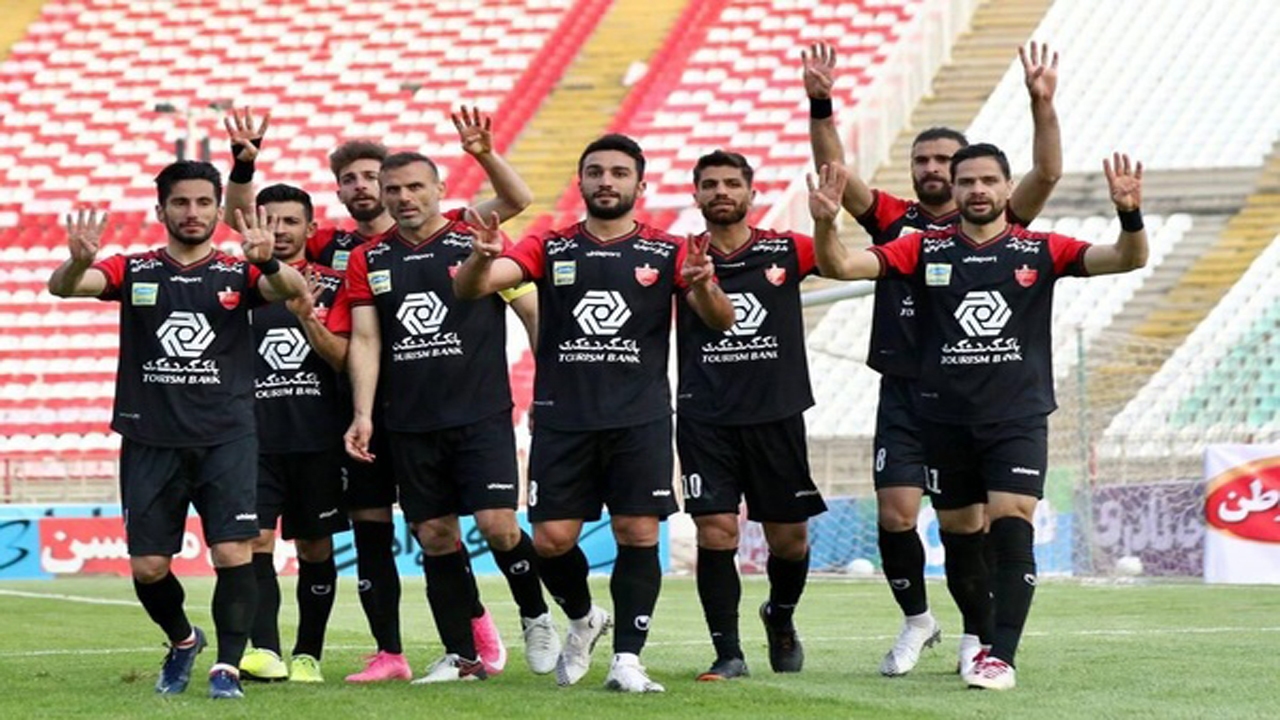 پرسپولیس مشکی می‌پوشد، استقلال تاجیکستان سفید