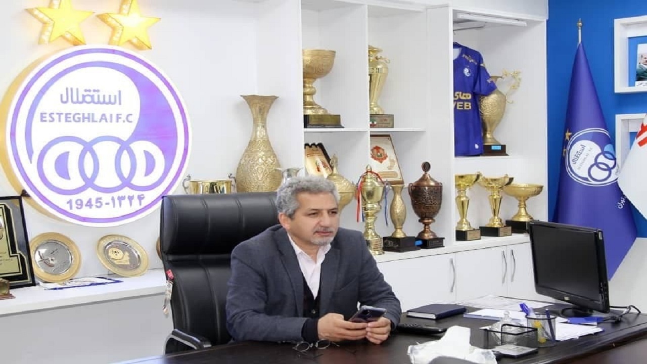 فریاد شیران: باشگاه استقلال توان جذب بازیکن ۲۰ تا ۲۵ میلیارد تومانی را ندارد/ به دلیل مسائل انضباطی قرارداد اسماعیلی تمدید نشد