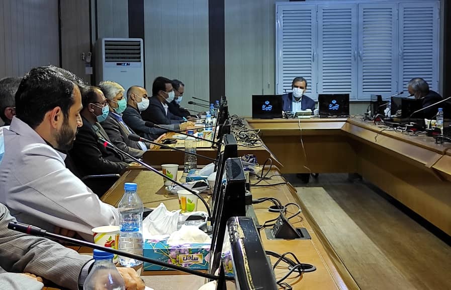 دولت با فرماندهی واحد سراغ حل مسائل اقتصادی برود