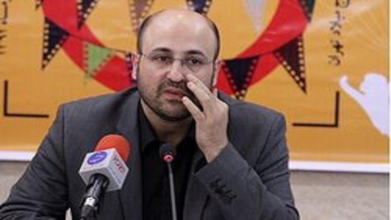 ناتوانی اهالی تئاتر برای امرار معاش، مانع توسعه فکری جامعه می‌شود
