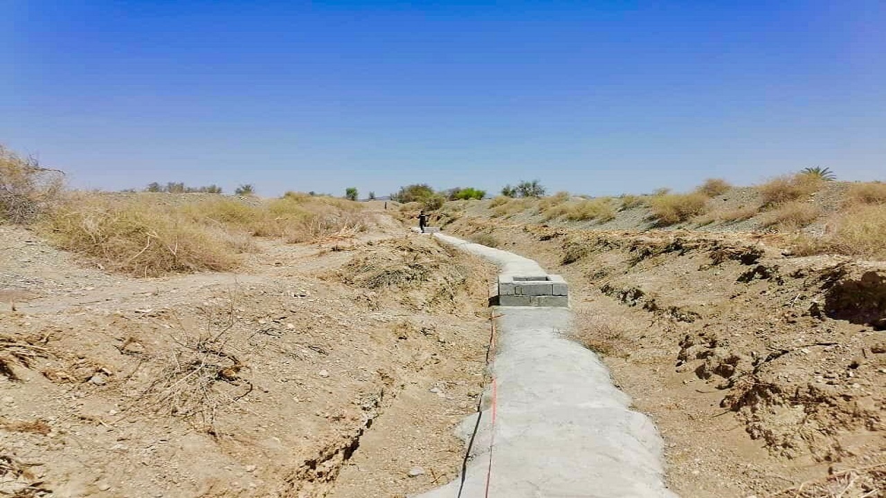مرمت و بازسازی٢٧ رشته قنات در شهرستان فنوج