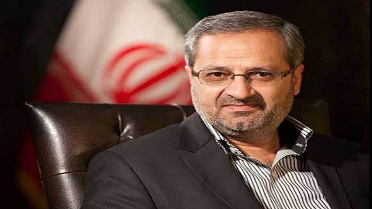 دانش آموزان و والدین واکسن کرونا دریافت می‌کنند