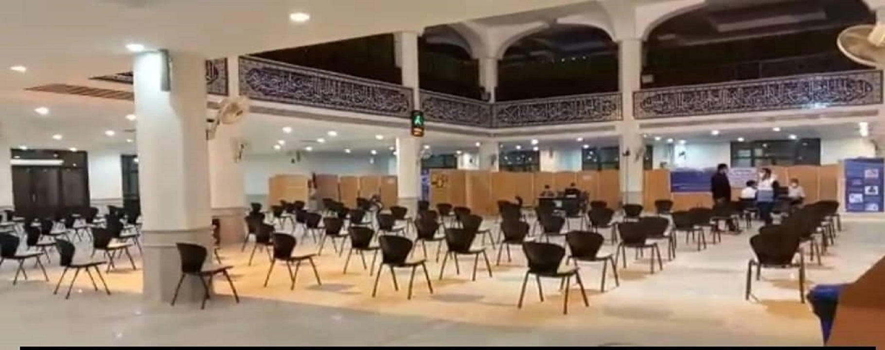 نخستین مرکز شبانه‌روزی واکسیناسیون  کرونا در خرمشهر راه اندازی شد