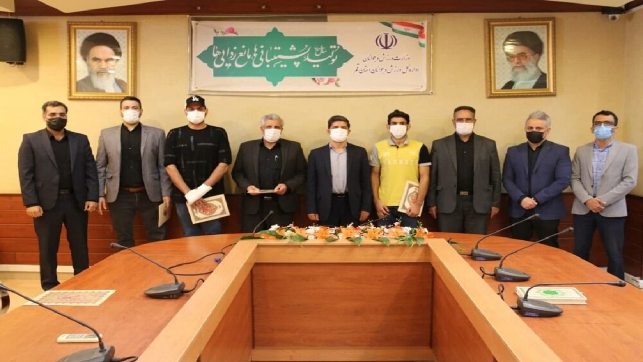 تقدیر از ورزشکاران پارالمپیکی و المپیکی استان قم