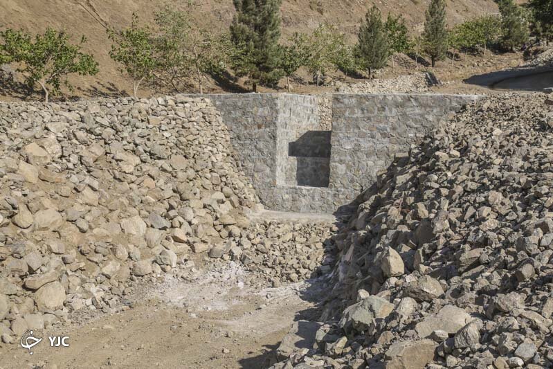 گزارش تصویری از آبخیزداری ارتفاعات بیجی