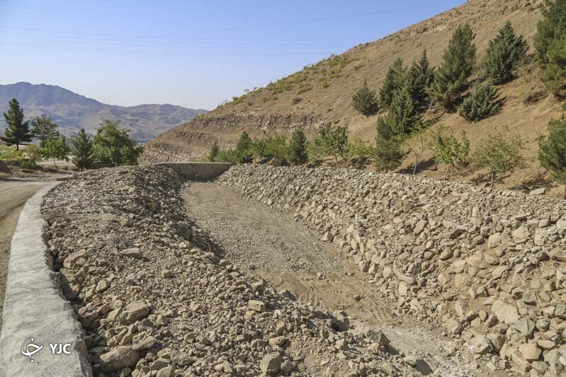 گزارش تصویری از آبخیزداری ارتفاعات بیجی