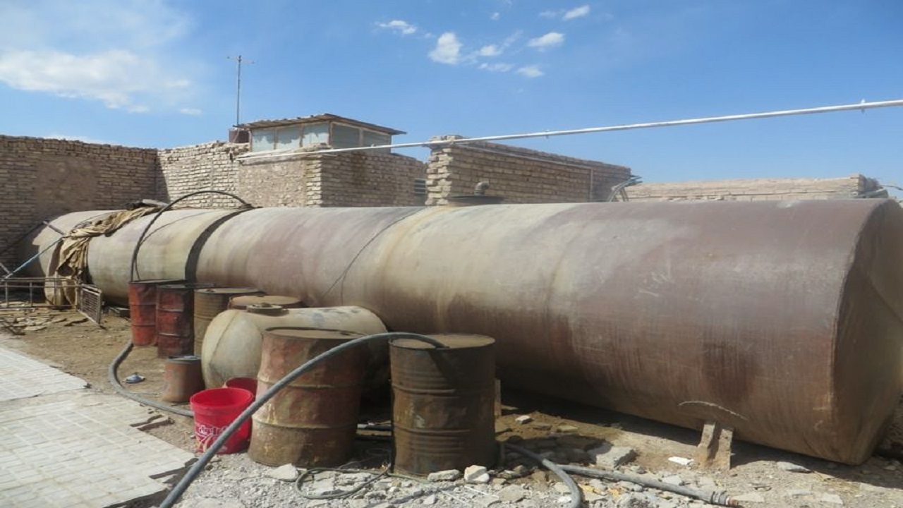 کشف دپوی ۱۳۷ هزار لیتر سوخت قاچاق در سیستان و بلوچستان