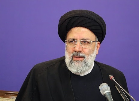 همکاری‌ فرهنگی و اقتصادی محور گفت‌وگوها در اجلاس شانگهای است/ امضای قراردادهای حقوقی و اقتصادی بین ایران و تاجیکستان