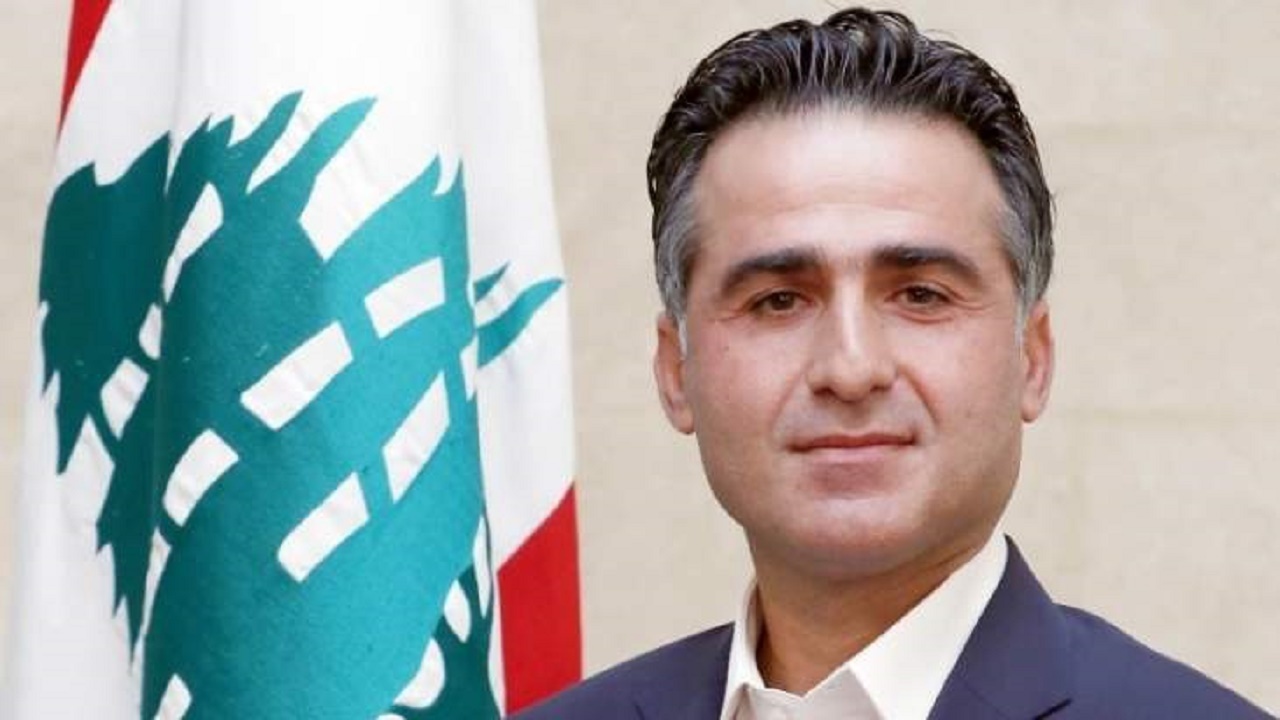 وزیر حمل و نقل لبنان: با واردات سوخت از ایران، محاصره آمریکا در هم شکست