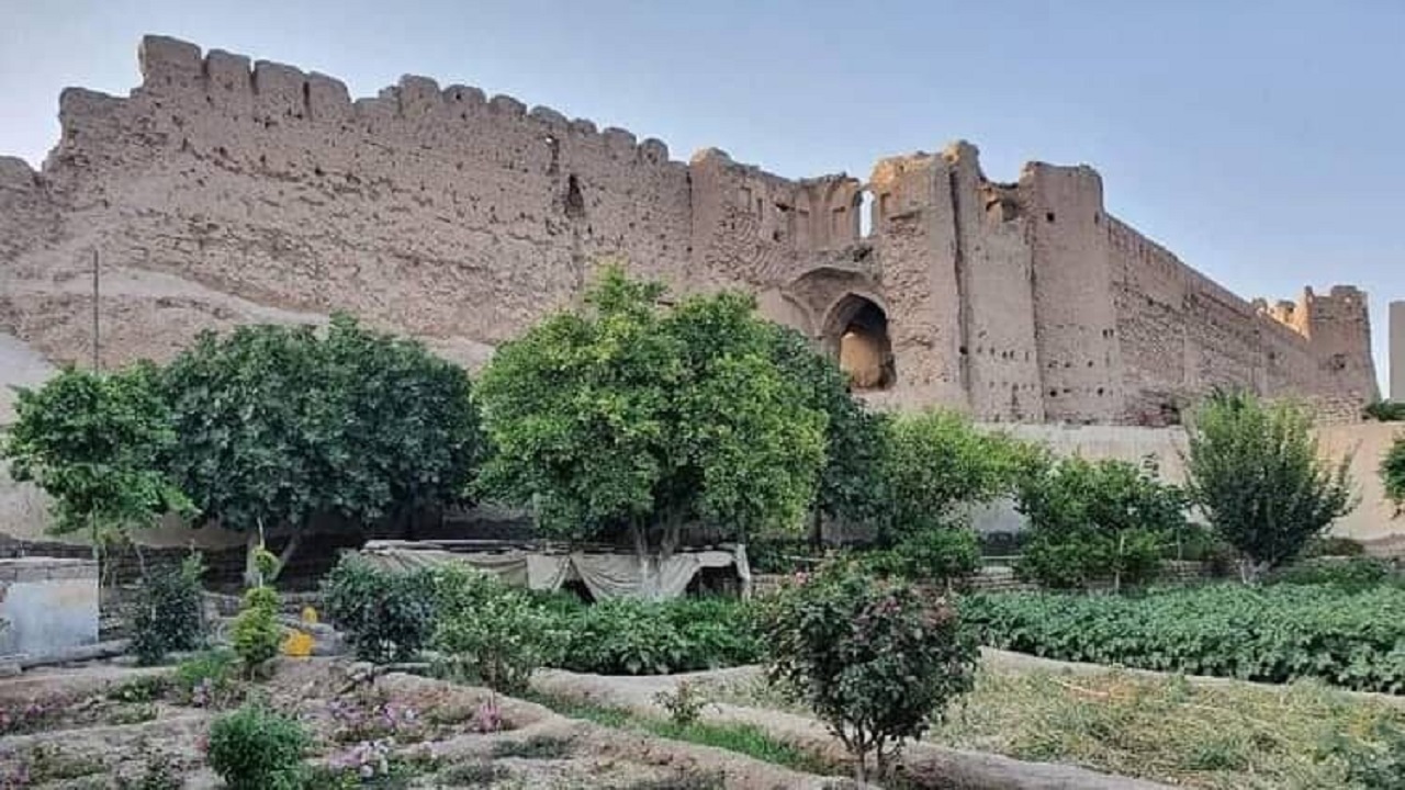 تخریب آثار باستانی گرشک ولایت هلمند