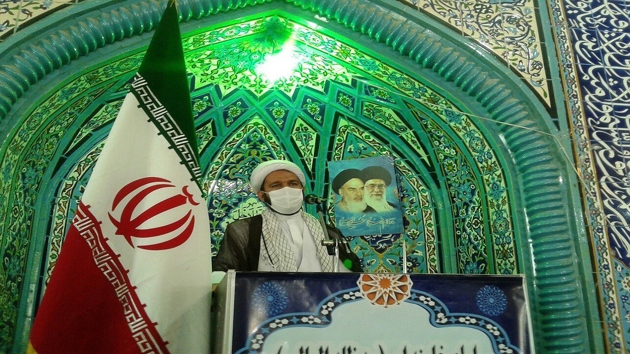 لزوم ورود دولت به حوزه بورس، مسکن و توقف و کاهش گرانی‌ها