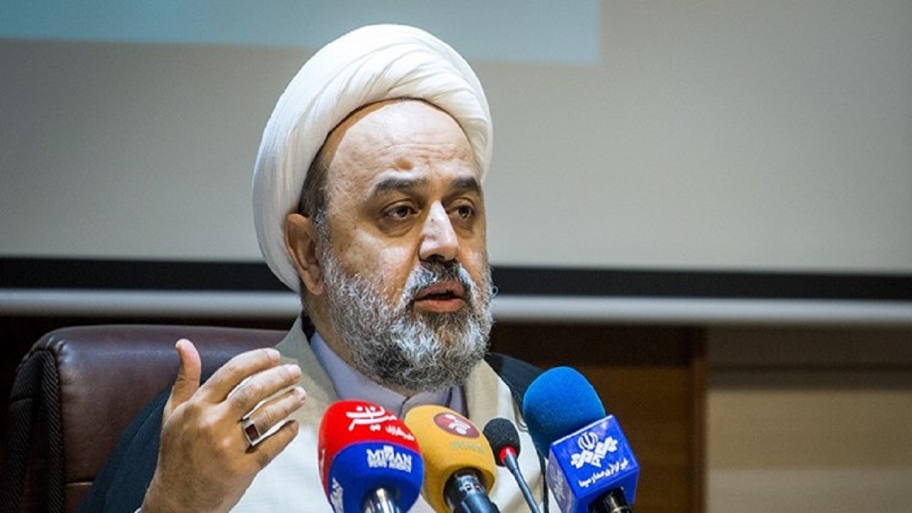 نقش مهم بانوان طلبه در هویت یابی شبکه‌های جهان اسلام