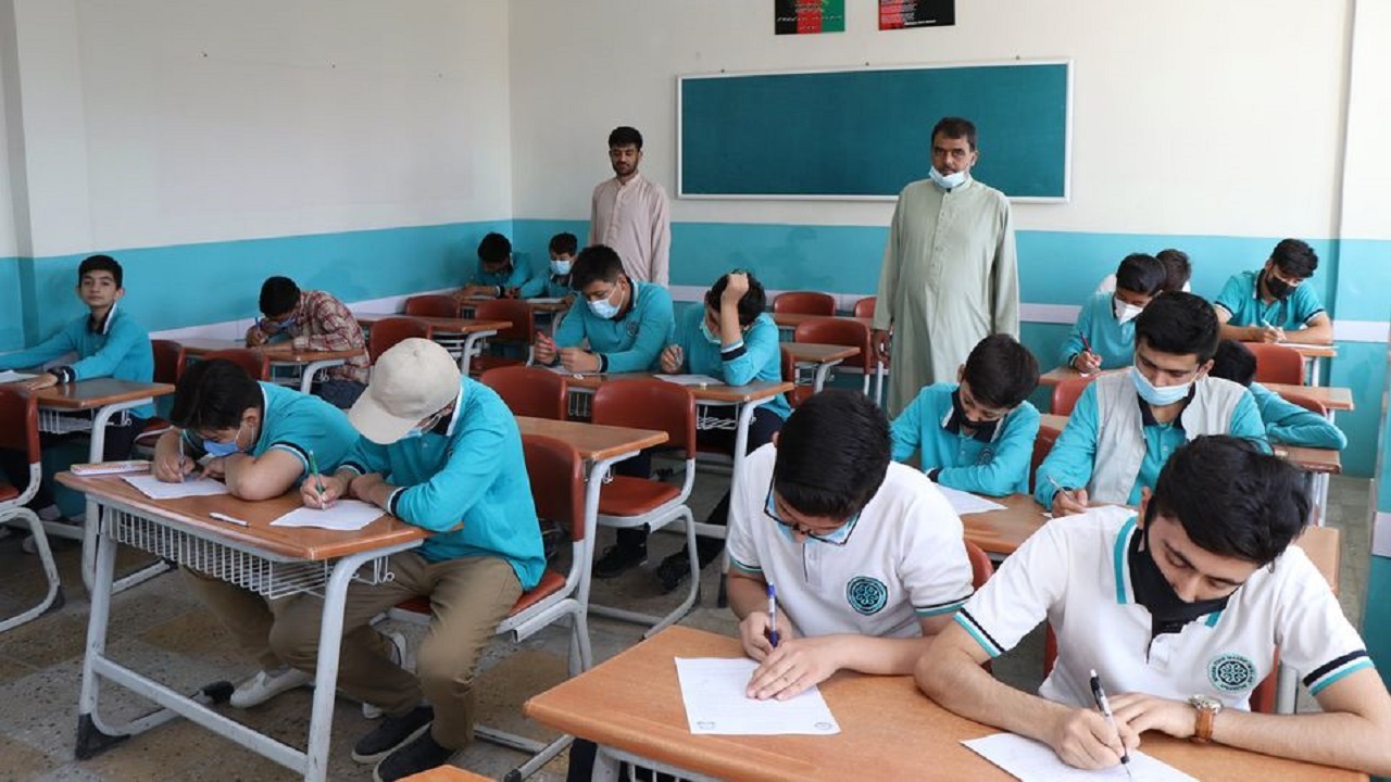 وزارت معارف: مکاتب پسرانه از فردا بازگشایی می شوند