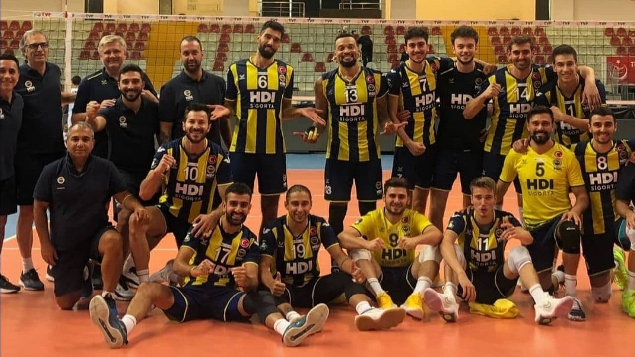 اولین پیروزی موسوی با پیراهن تیم والیبال فنرباغچه در دیدار تدارکاتی