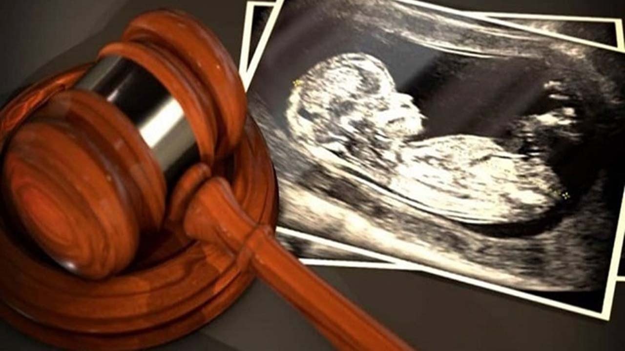 تفنگ را از روی شقیقه فرزندت بردار / سقط جنین حق والدین یا جنین یا خدا؟