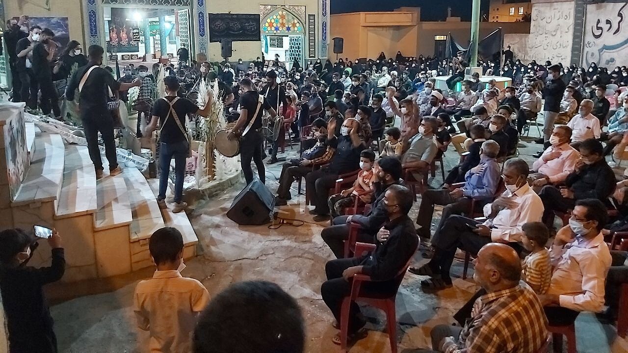 برگزاری یادواره شهدای محله پایین شهرستان انار